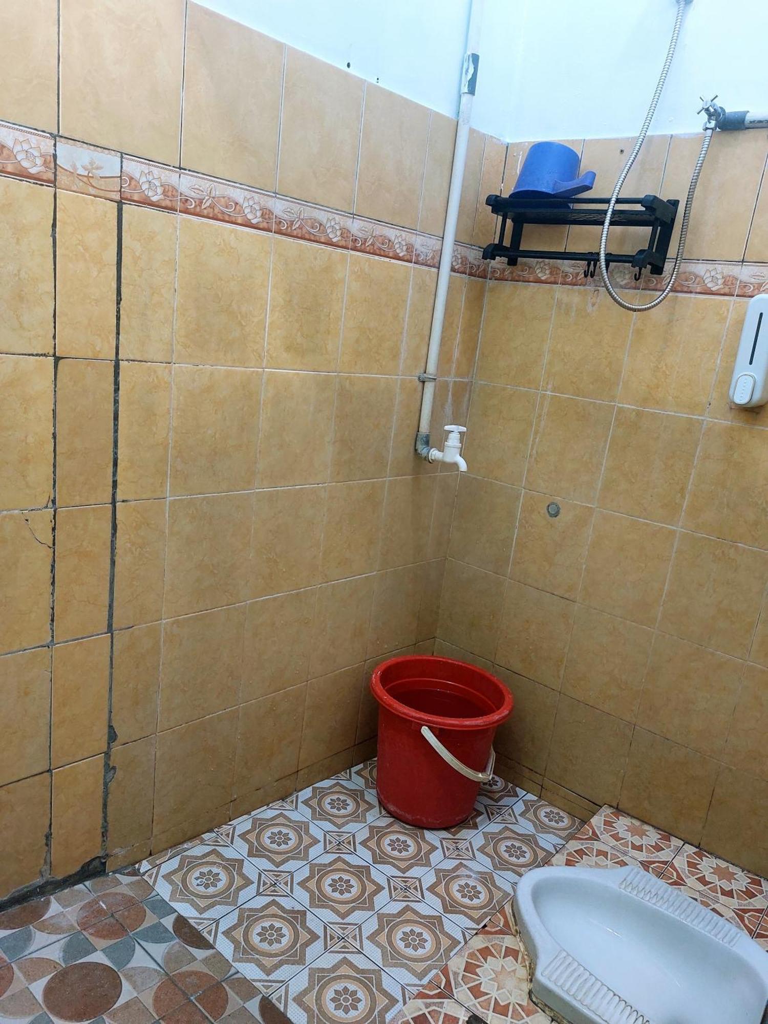 Griya Tugu Jogja Syariah Hotel Yogyakarta Phòng bức ảnh